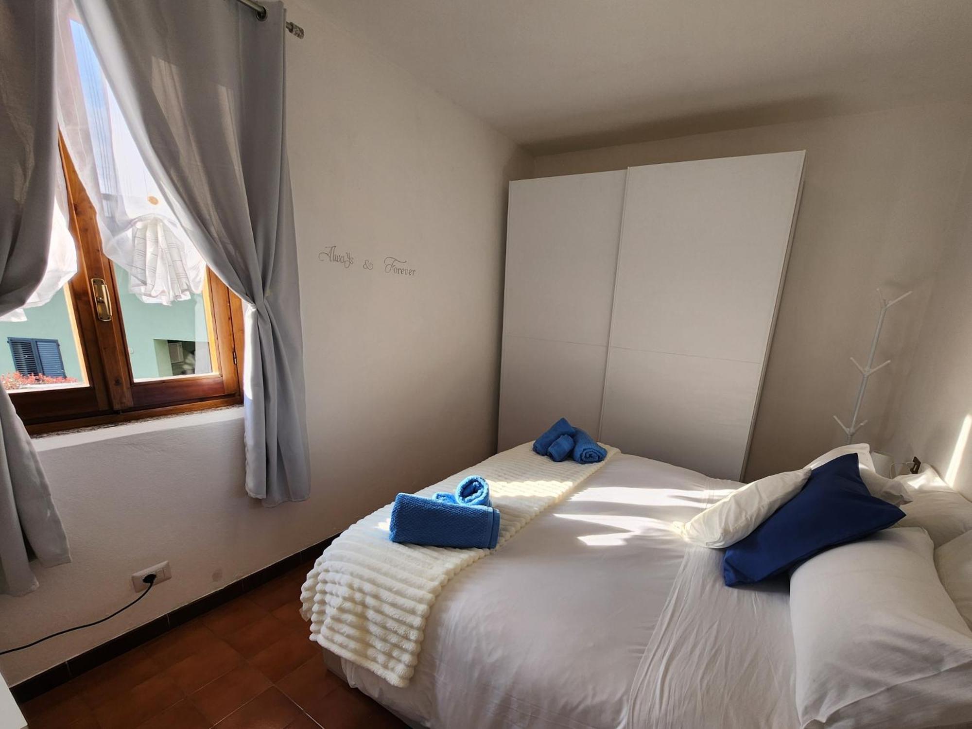 Laura'S Cottage With A View Of The Lake And Mountains Vakantiehuis Lierna